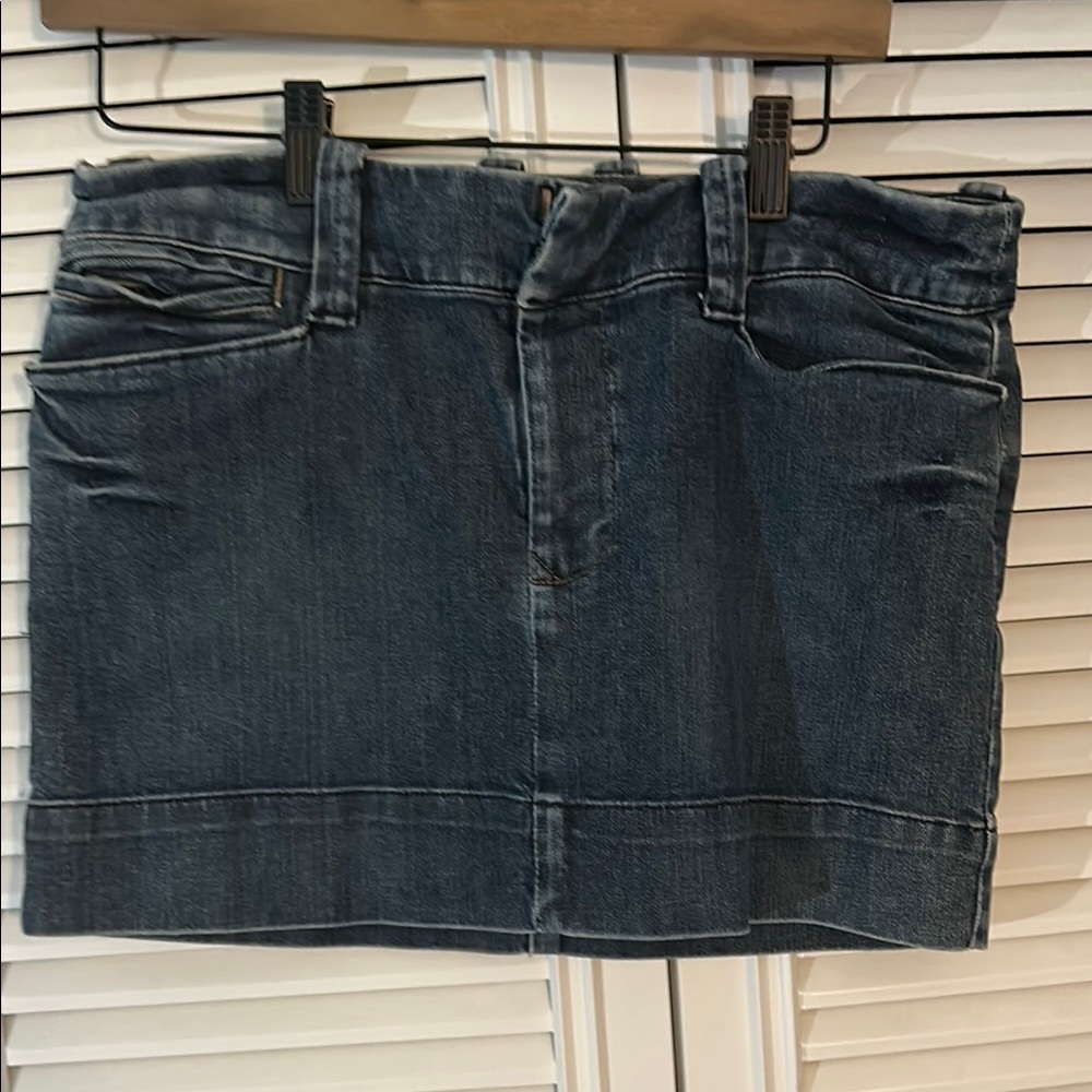 6️⃣for 💲3️⃣0️⃣‼️ AEO Denim Mini Skirt